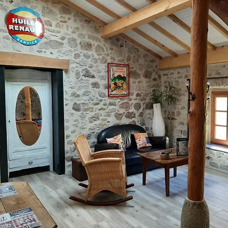 Appartement Mont2roux à Montpeyroux  Extérieur photo